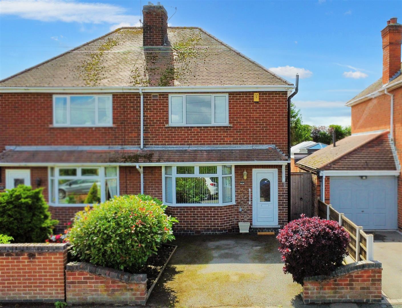 Meadow Lane, Long Eaton Robert Ellis Estate Agents